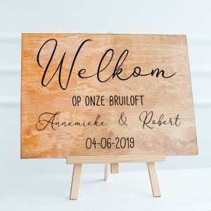 Trouwsticker “Welkom op onze bruiloft” met namen